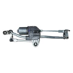 Audi Q3 8U S-Line r.v. 2016 motorek stěračů s táhly 8U1955119 8U1955023