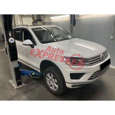 Vůz na náhradní díly VW Touareg 7P FL 2015 CVVA PXP LC9A