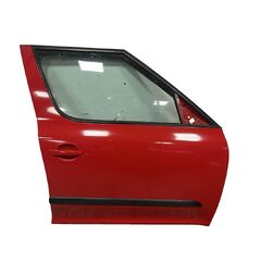 Škoda Yeti 5L r.v. 2013 červená barva kód barvy LF3K 8151 8T8T pravé přední dveře