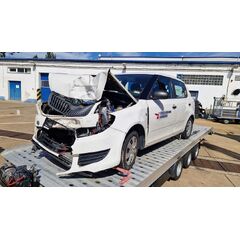 vůz na náhradní díly Škoda Fabia 2 FL hatchback 2011 CHFA LNR LF9E