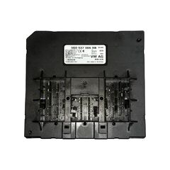 VW Passat B8 kombi r.v. 2015 centrální řídící jednotka 5Q0937086BB