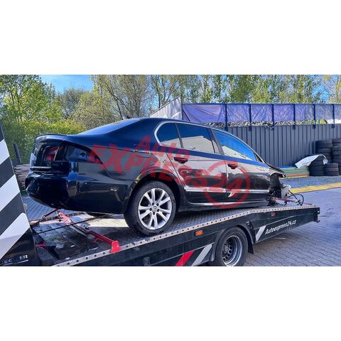 Vůz na náhradní díly Škoda Superb 2 sedan 2011 CDVA MTW LF9R