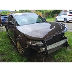 Vůz na náhradní díly Audi A4 B8 8K avant allroad 2010 CAHA KLV LZ8W