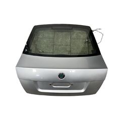 Škoda Octavia 2 sedan facelift r.v. 2010 stříbrná metalíza barva kód barvy LA7W 9156 8E8E páté dveře