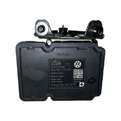 Škoda Octavia 2 facelift kombi Laurin a Klement r.v. 2010 řídící jednotka ABS 1K0907379AP 1K0614517BK