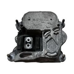 Audi A6 4G facelift S-Line avant r.v. 2018 držák převodovky 4H0399153L