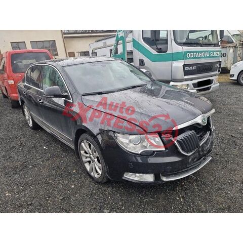 Vůz na náhradní díly Škoda Superb 2 sedan 2010 CDAA LSS LF9R