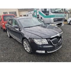 Vůz na náhradní díly Škoda Superb 2 sedan 2010 CDAA LSS LF9R